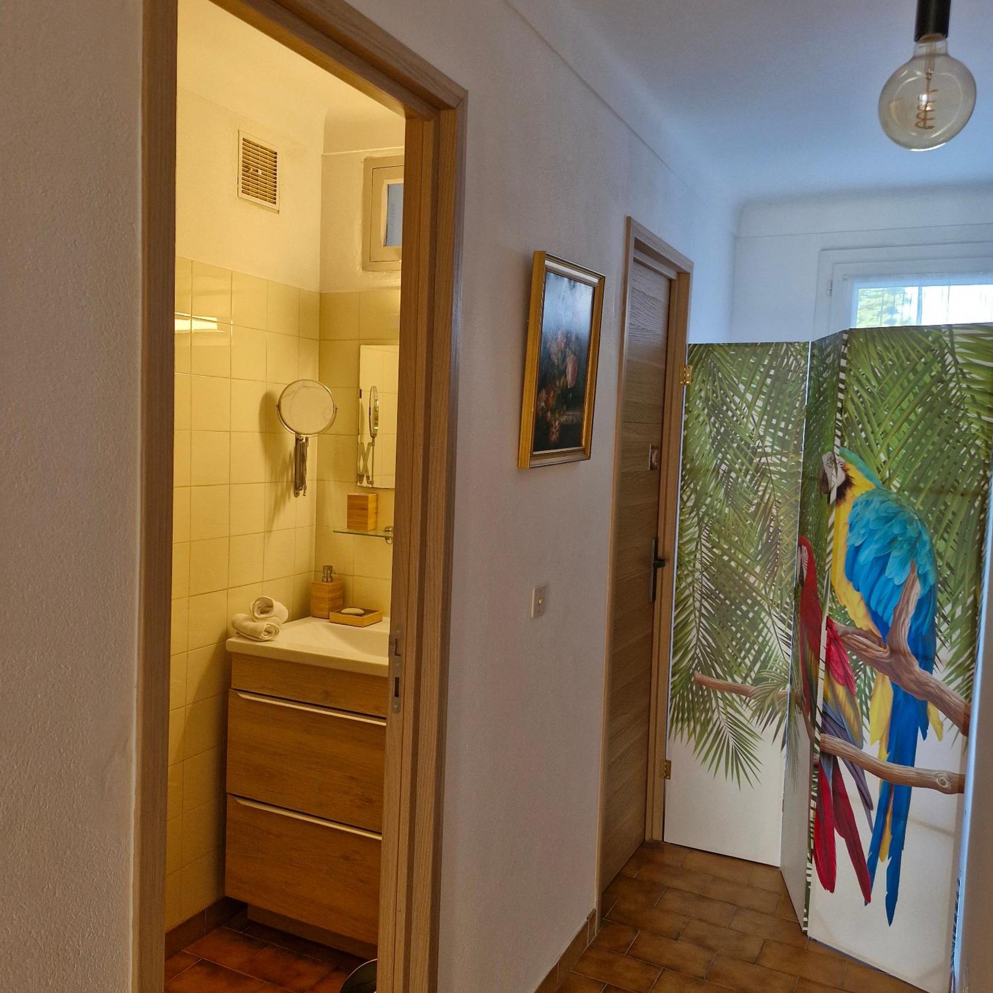 Le Jardin Des Oliviers Quarto em Acomodações Particulares *