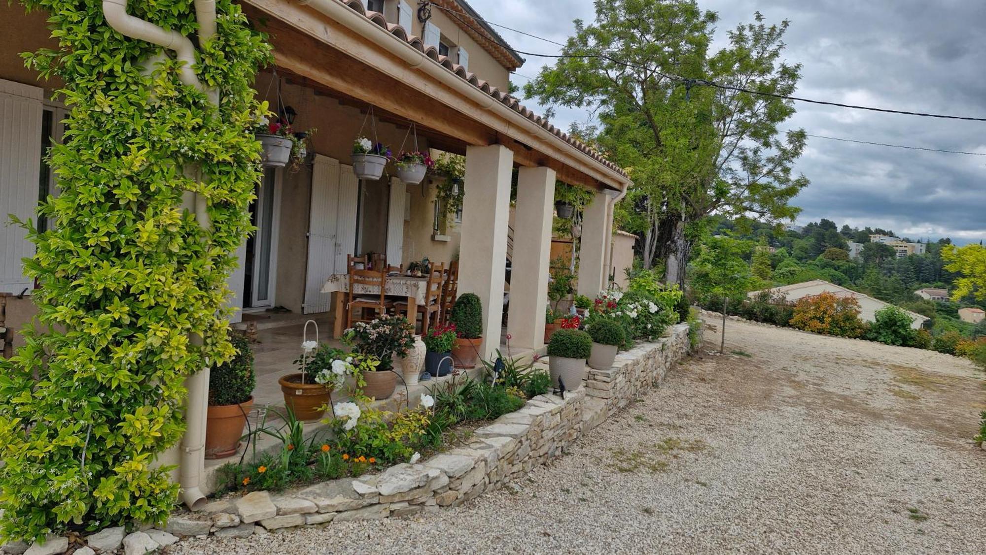 Alloggio in famiglia Le Jardin Des Oliviers